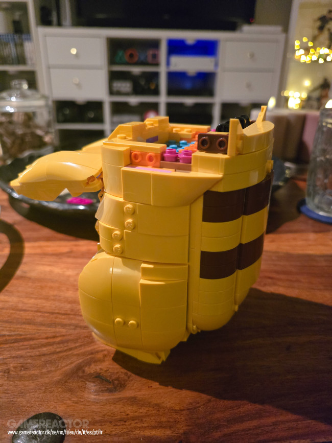 LEGO Pokémon 72152 Pikachu and Poké Ball