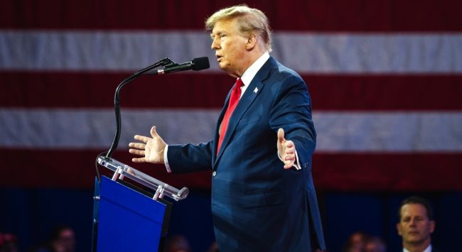 Trump hotar att införa 30-procentiga tullar på import från EU och Mexiko