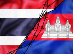 Den f&ouml;rsta delen av Thailands gr&auml;nsst&auml;ngsel vid gr&auml;nsen till Kambodja &auml;r f&auml;rdigst&auml;lld