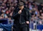 Atl&eacute;tico de Madrid-fansen klagar p&aring; tre potentiella straffar som inte d&ouml;mdes i f&ouml;rlusten mot Arsenal