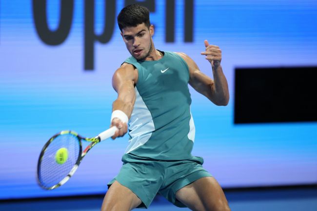 Carlos Alcaraz drar sig ur Cincinnati Open, den sista turneringen före US Open