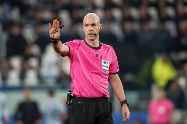 Spanien mot Portugal VM-domaren Anthony Taylor avslutar med motiveringen av intensiv press och granskning: Han konfronterades en gång av Mourinho