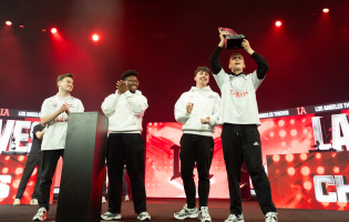 OpTic Texas f&ouml;rlorar sin tredje raka Call of Duty League Major-final, medan Los Angeles Thieves sopar hem Major III-turneringar