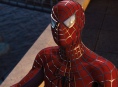 Dräkterna från Spider-Man: Remastered släpps till originalet med