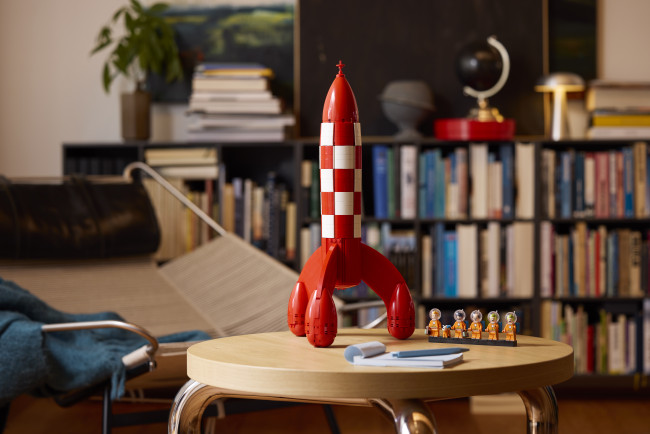 Tintins legendariska månraket håller på att förvandlas till ett Lego -set